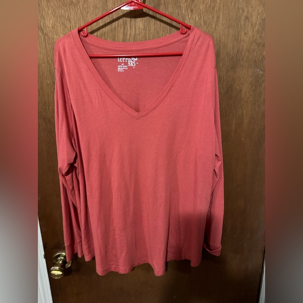 Women’s tee